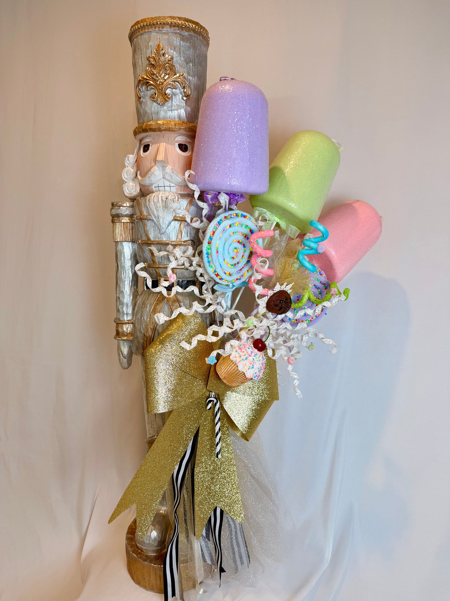 The Sir Candyman - 4 Feet Tall Medium Nutcracker