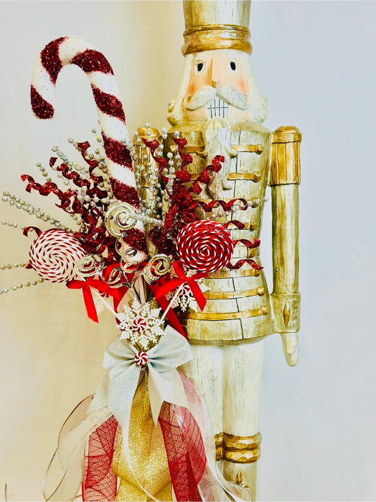 The Sir Peppermint - 4 Feet Tall Medium Nutcracker