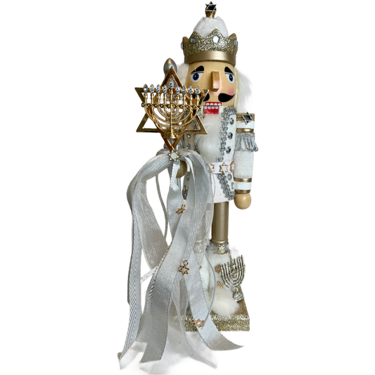 The Maccabee Sir Diamond - Small Nutcracker
