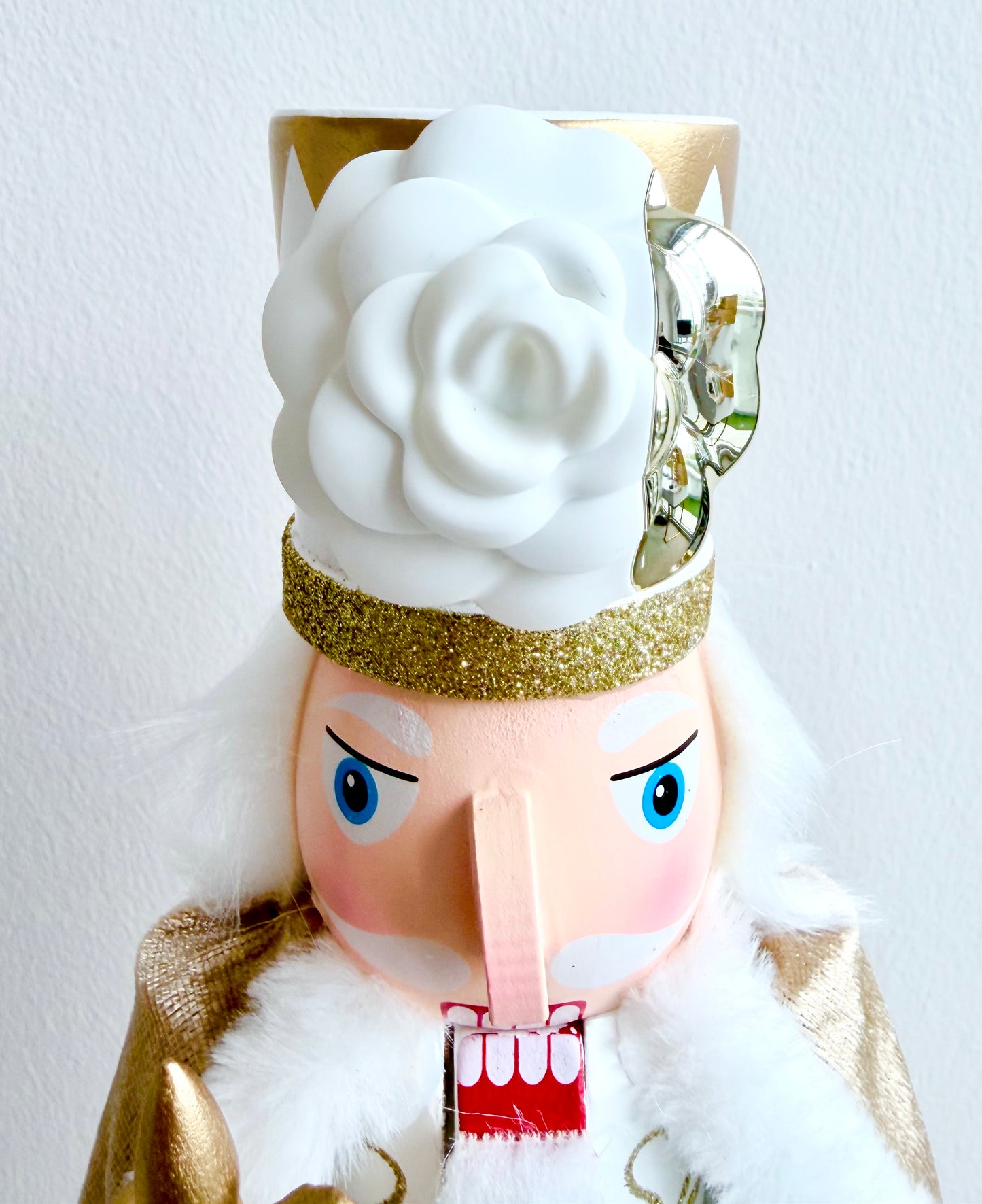 The Silver P. Flower - Small Nutcracker