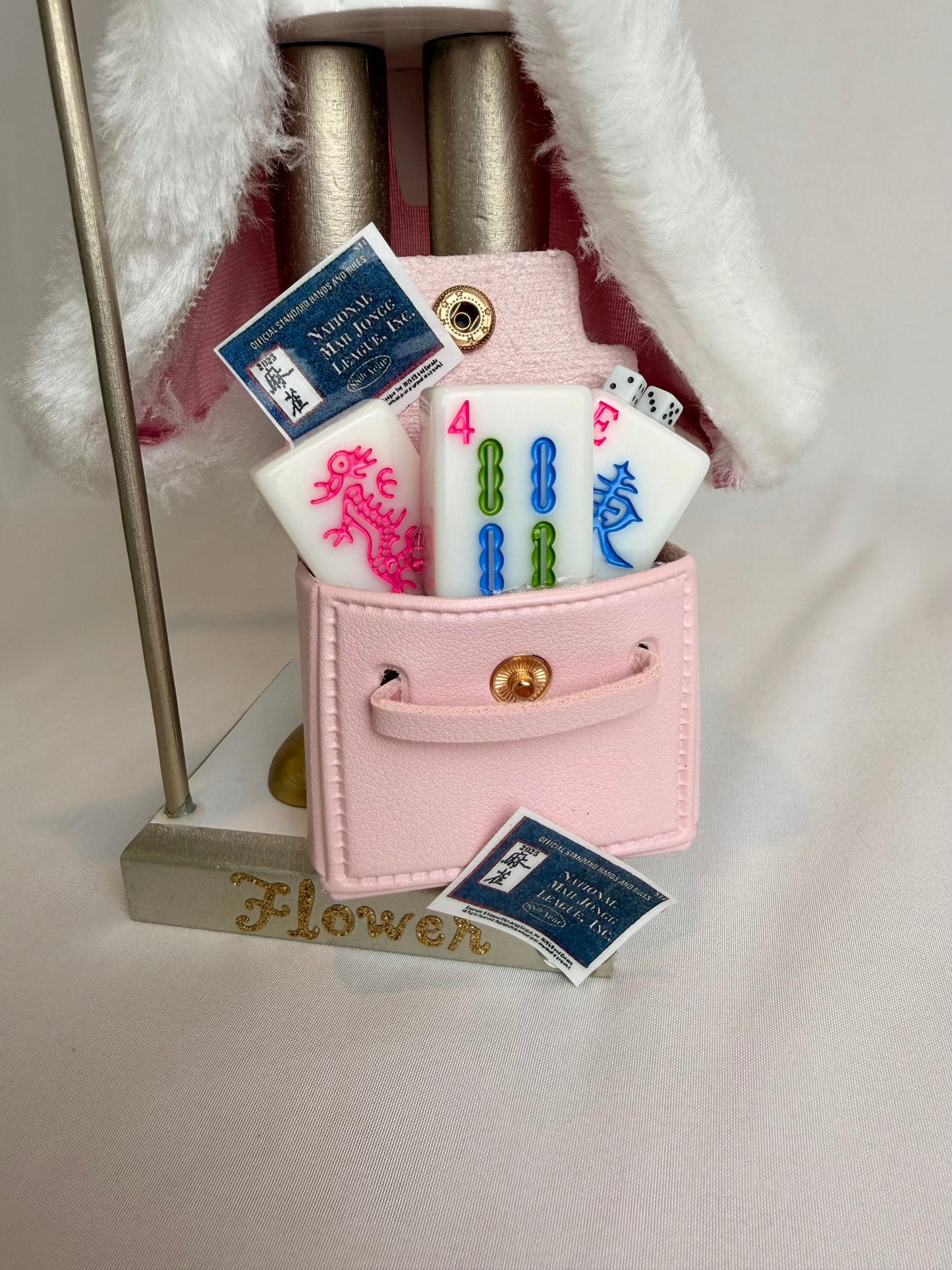 The Santa Mahj Pink Flower - Small Nutcracker