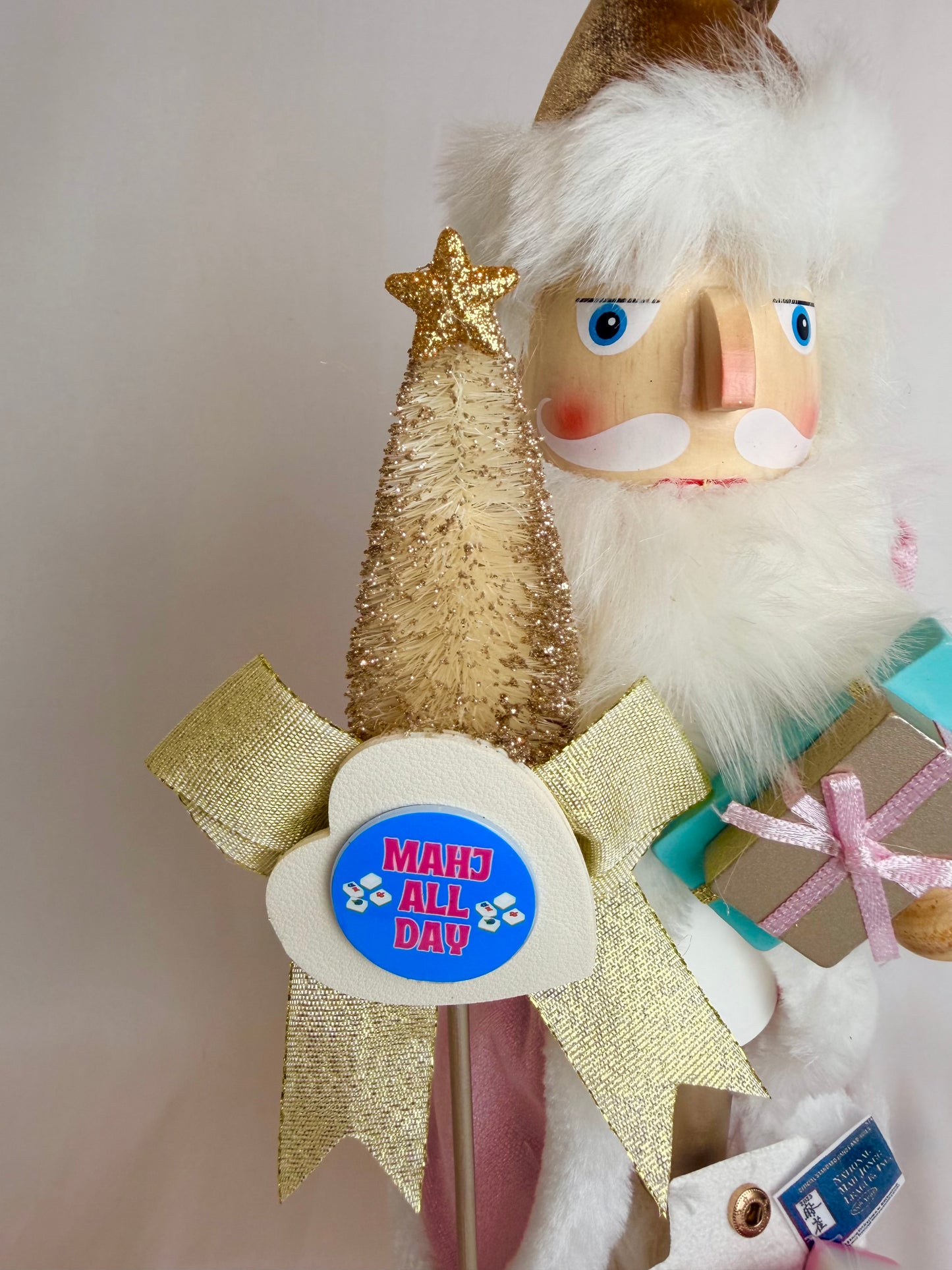 The Santa Mahj White Mahj All Day - Small Nutcracker