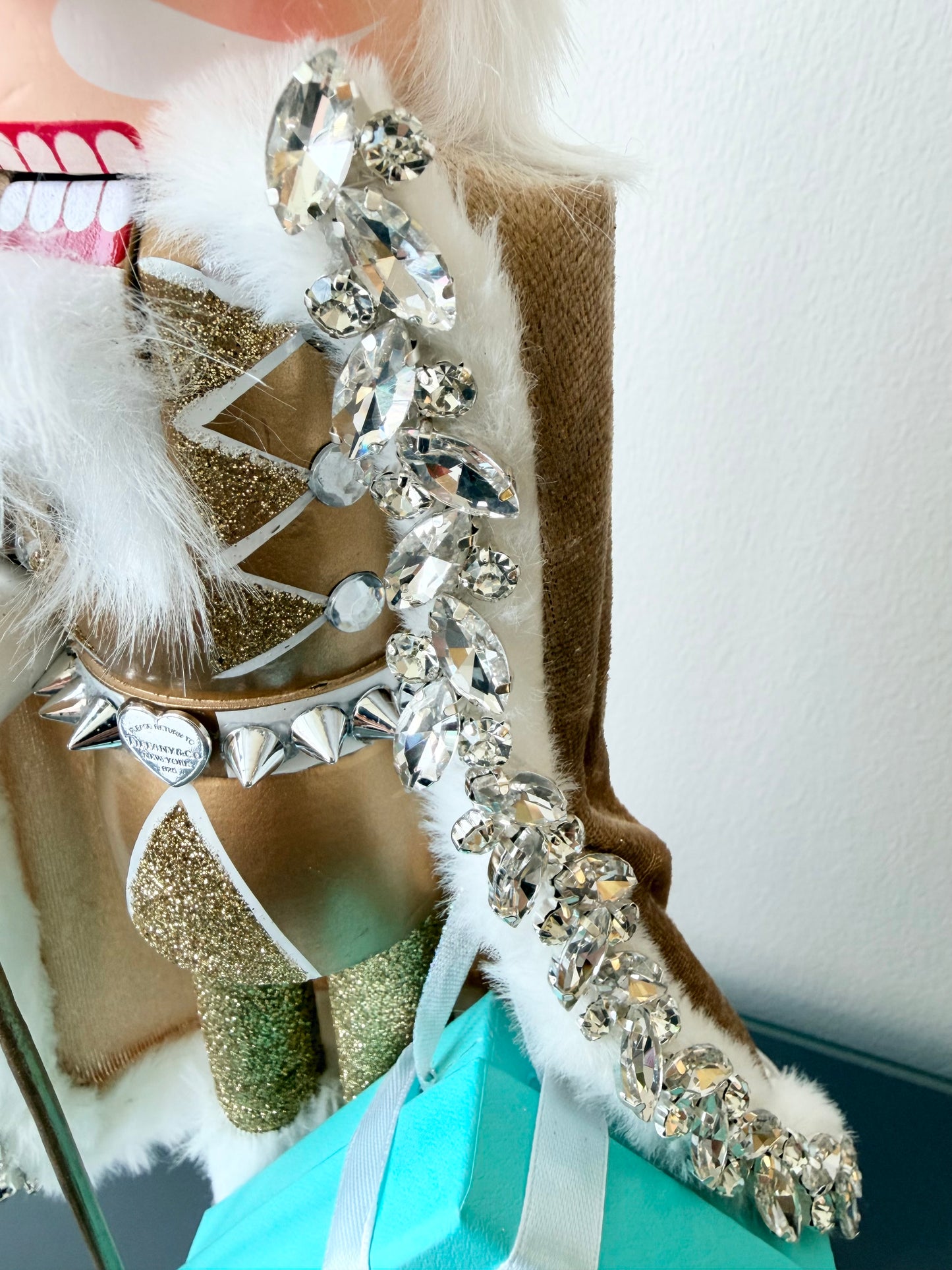The Sparkle T - Small Nutcracker