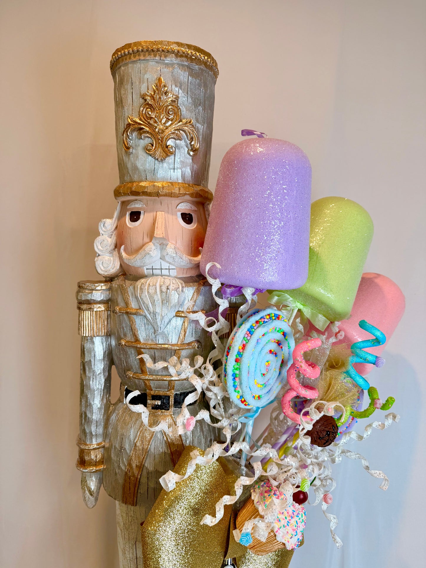 The Sir Candyman - 4 Feet Tall Medium Nutcracker