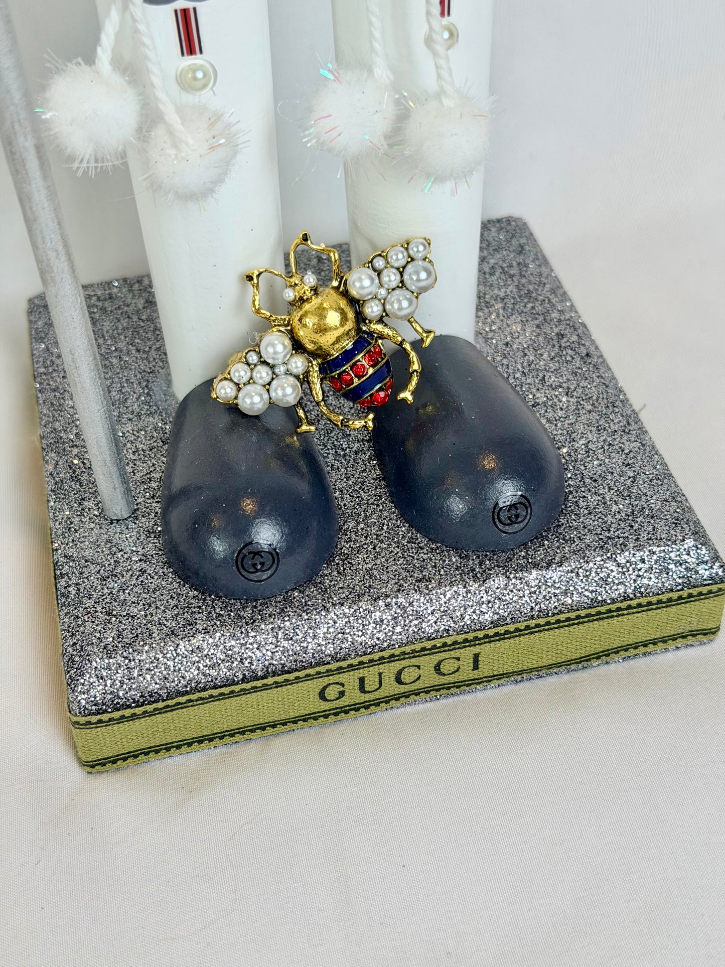 The G Bee King - Small Nutcracker