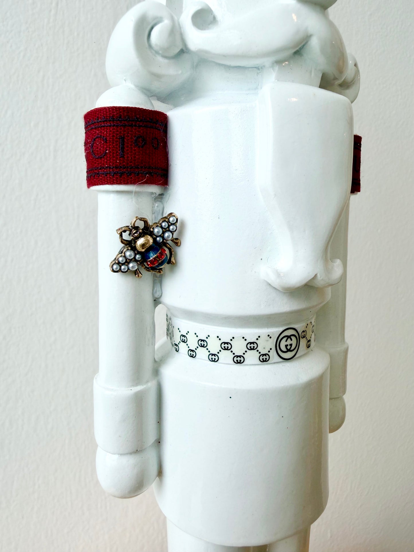The Sir Bee Good - Small Nutcracker