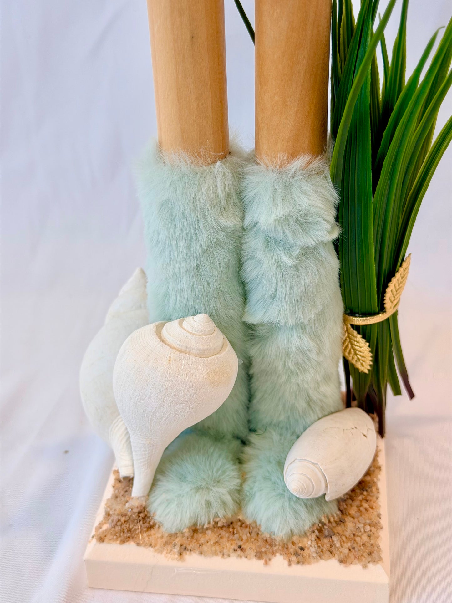 The Woodsy Shell Princess - Small Nutcracker