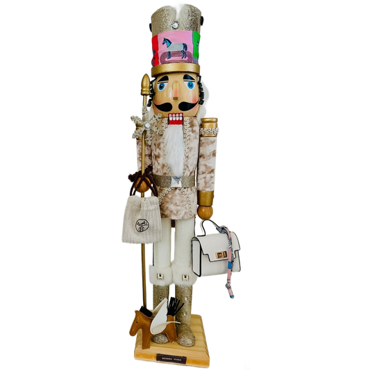 The Hippie H II - Small Nutcracker