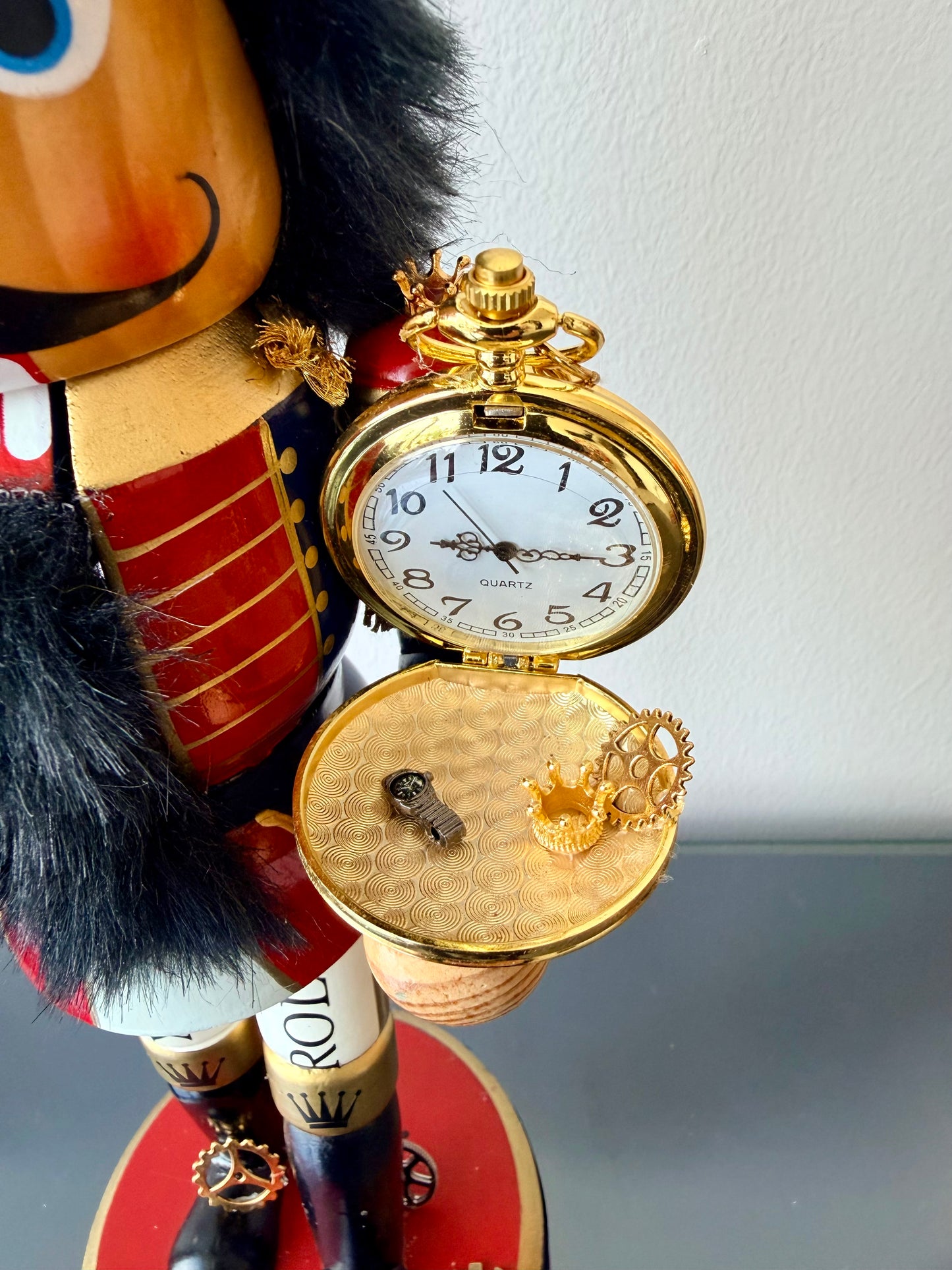 The Sir Time 1 - Small Nutcracker