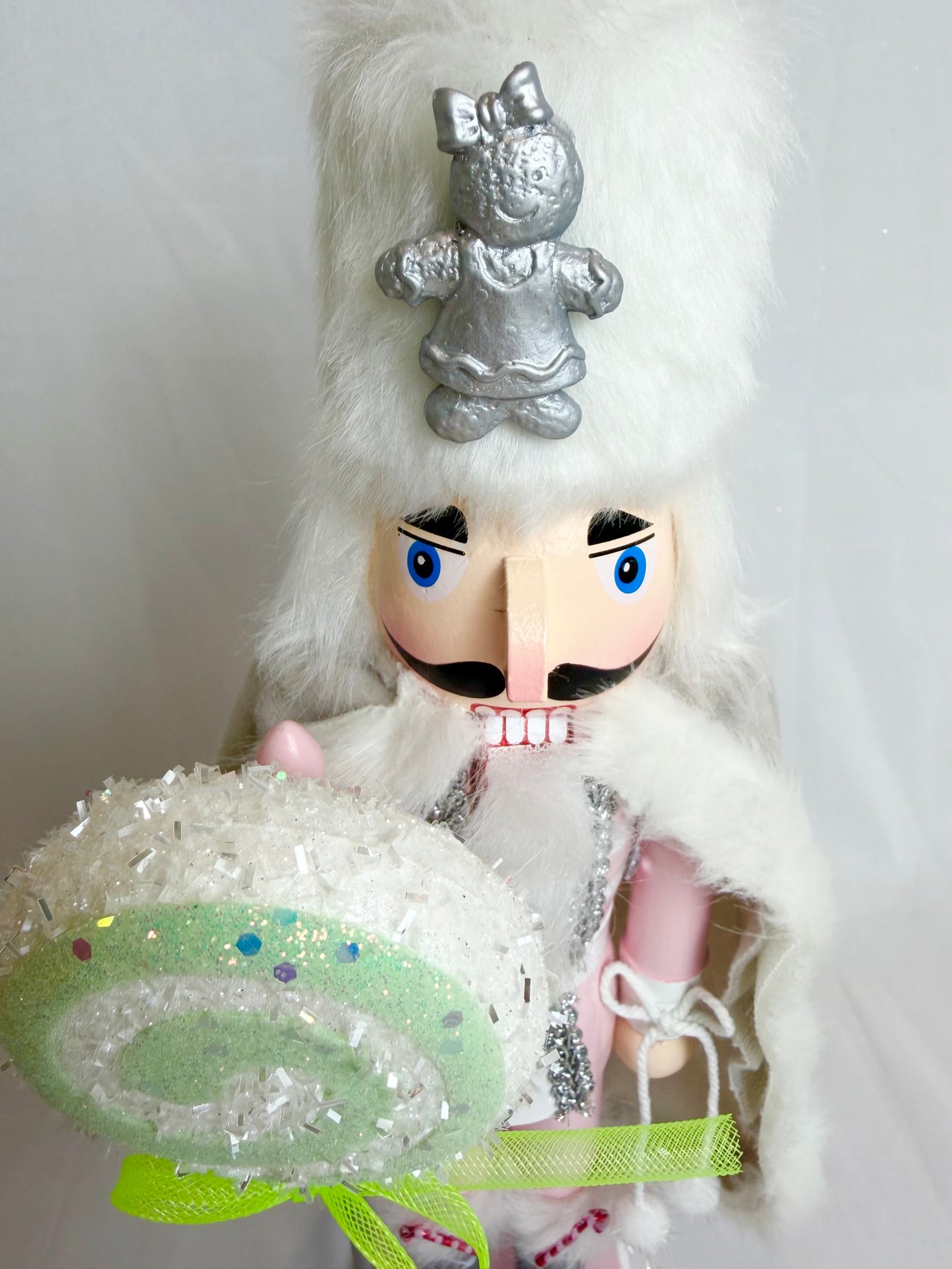 The Candyman Jr. - Small Nutcracker