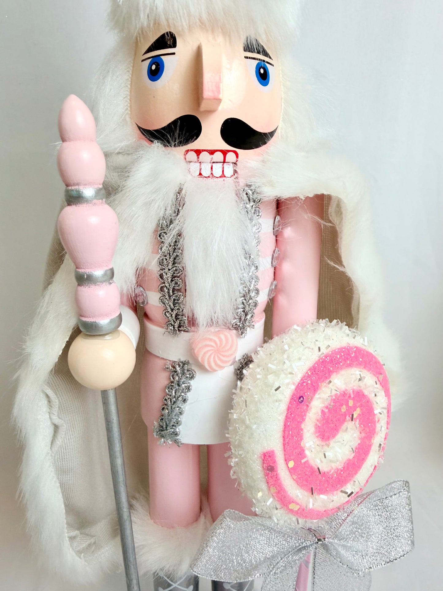 The Candyman Jr. II - Small Nutcracker