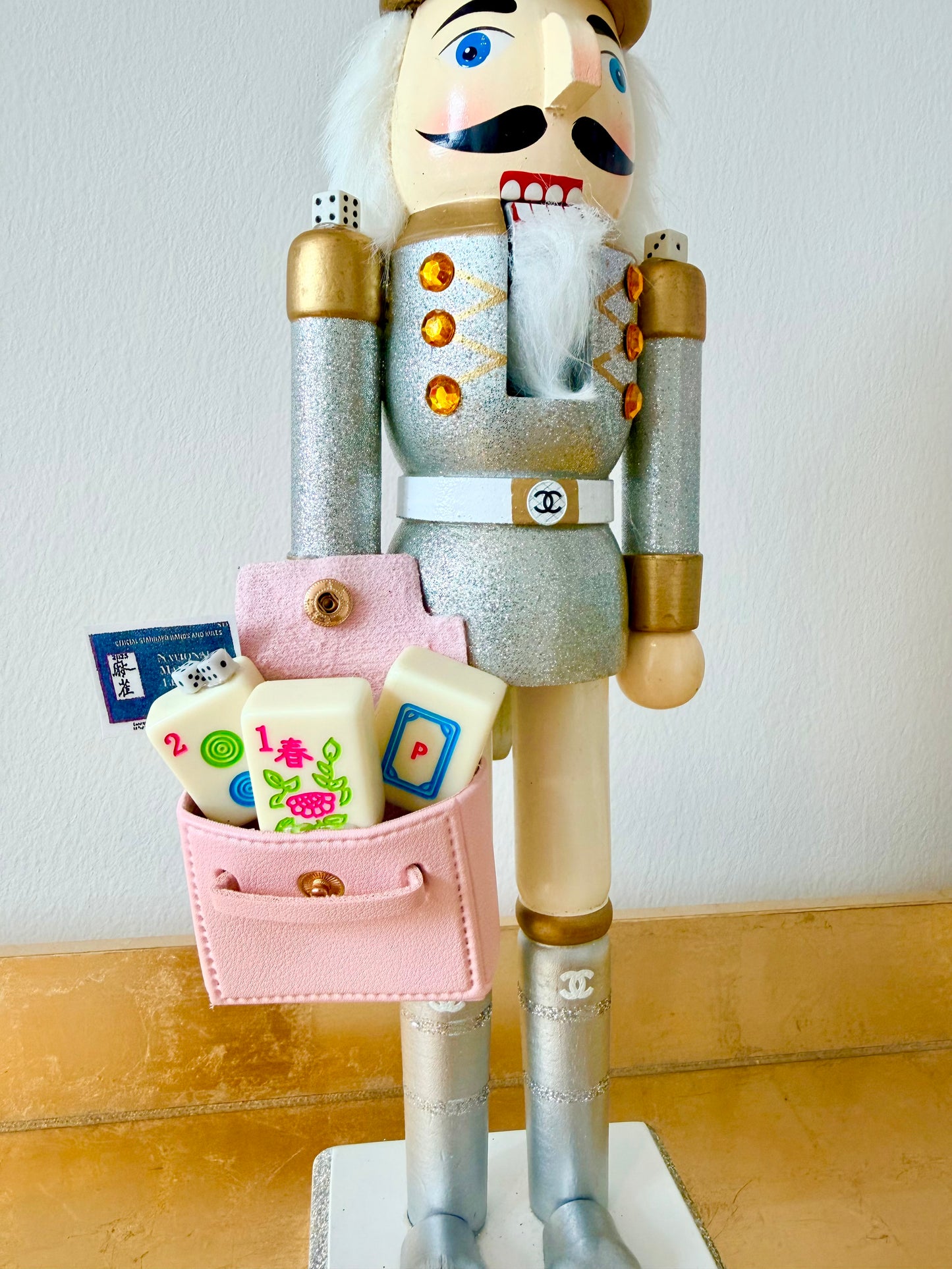 The Mahjong Knight Silver – Small Nutcracker