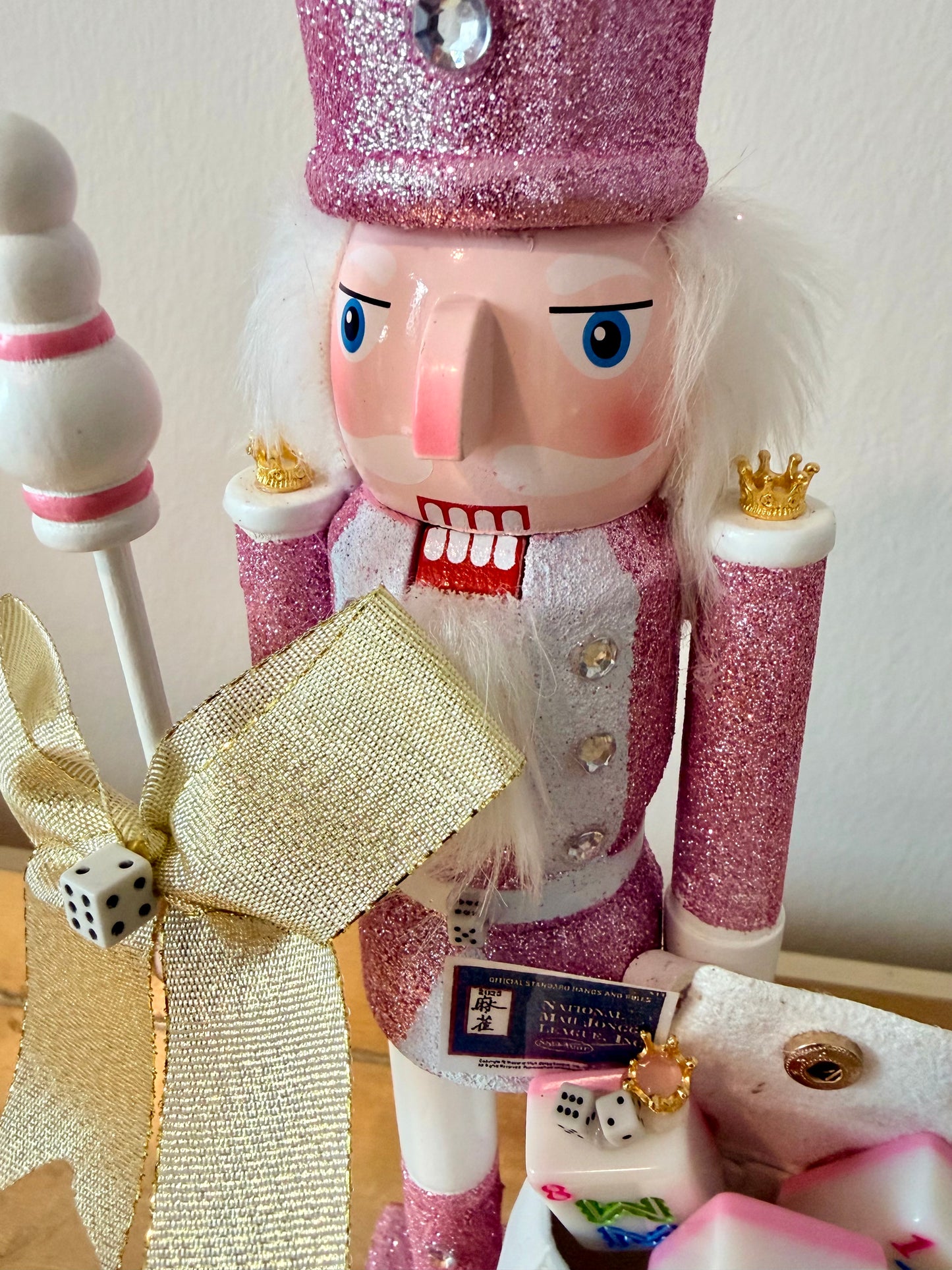 The Mahjong Queen 1 – Mini Nutcracker