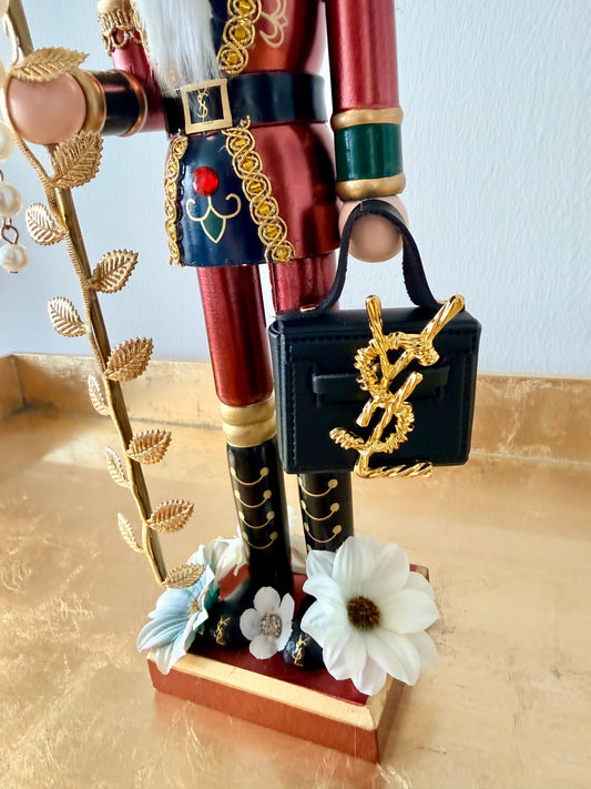 The Floral Y Love