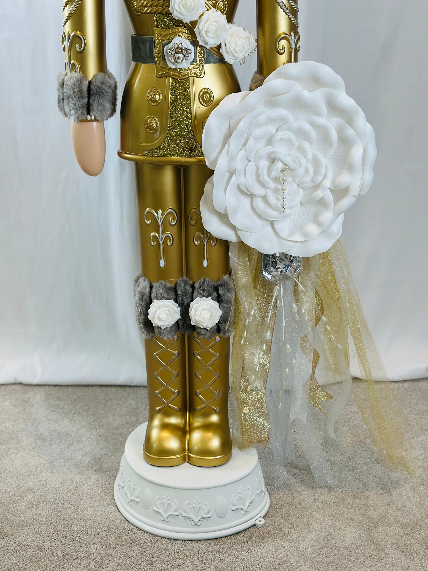 Sir Golden Bloom - Life-Size Nutcracker