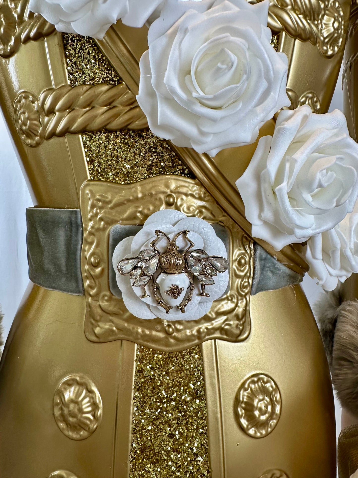 Sir Golden Bloom - Life-Size Nutcracker