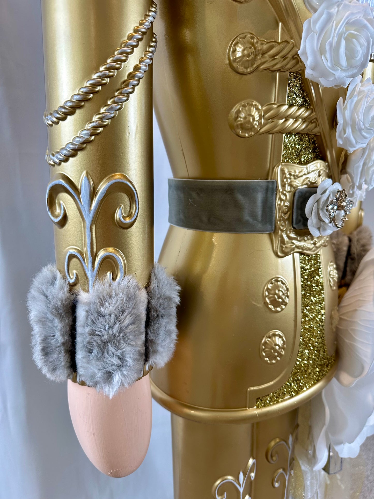 Sir Golden Bloom - Life-Size Nutcracker