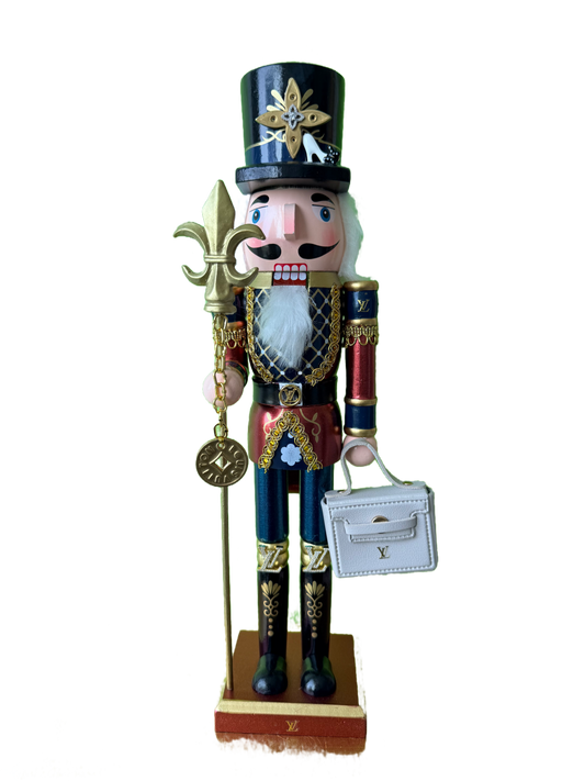The LoVe - Small Nutcracker